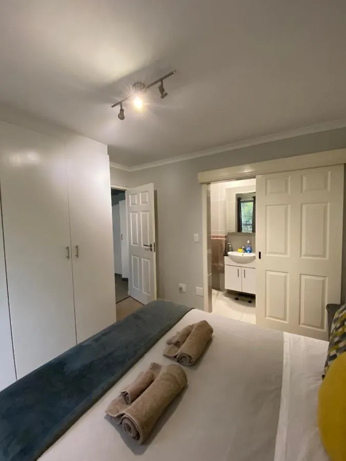 Tana'S Crib Apartment Cape Town South Africa