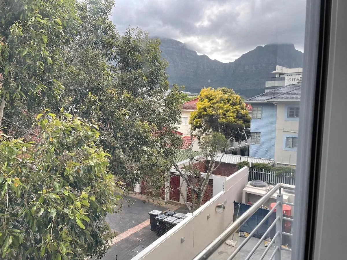 Tana'S Crib Apartment Cape Town